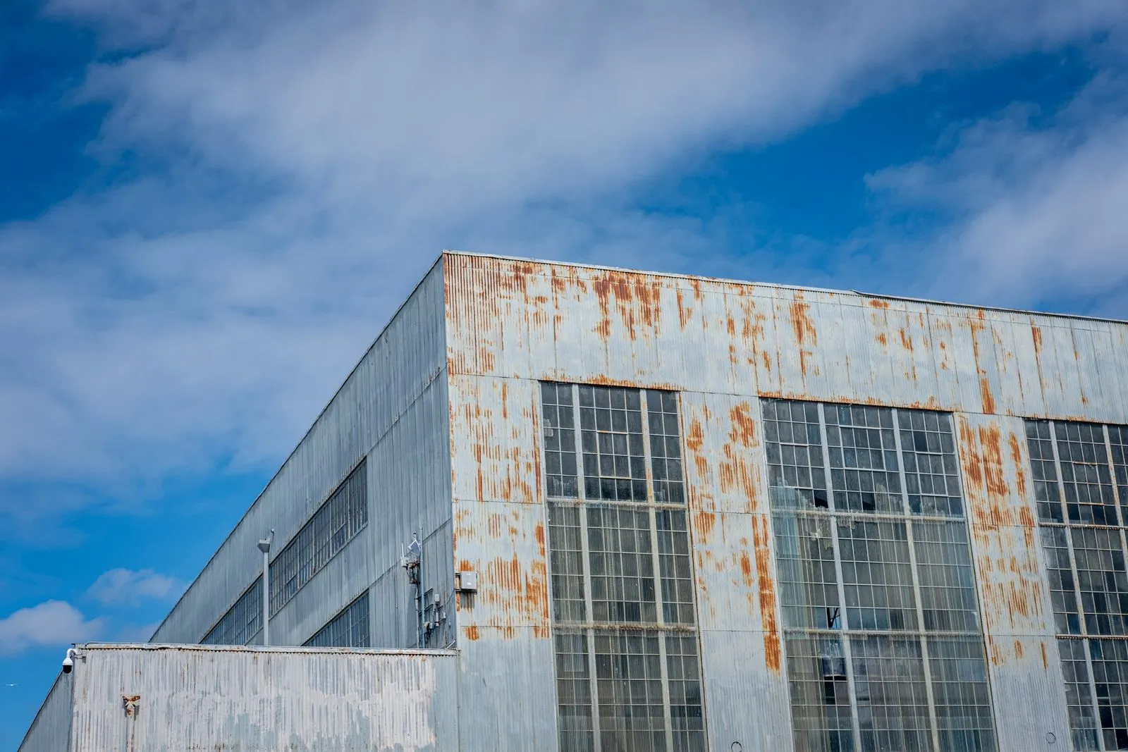 What to Check Before Leasing a Warehouse